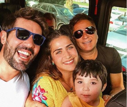 Sandro Pedroso, Jéssica Costa, Leonardo e seu filho Noah (Foto: Reprodução/Instagram)