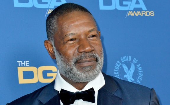 Dennis Haysbert fará o papel de Deus na última temporada de Lucifer (Foto: Reprodução)