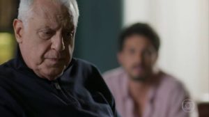 Alberto (Antonio Fagundes) em cena de Bom Sucesso (Foto: Reprodução/Globo)