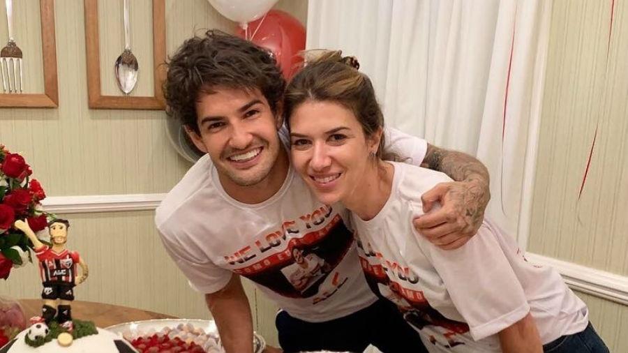 Alexandre Pato e Rebeca Abravanel podem ter herdeiro em breve (Foto: Reprodução/Instagram)