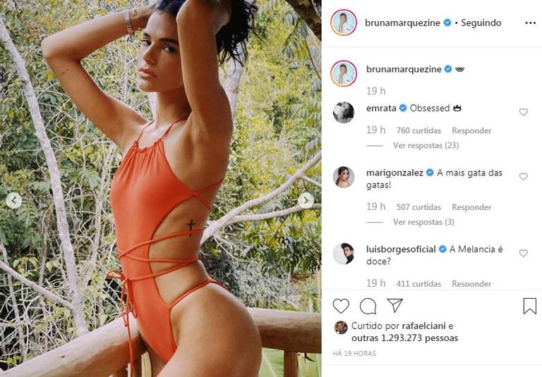 Bruna Marquezine deixa as curvas à mostra em maiô aberto e impressiona fãs (Foto: Arquivo Pessoal)