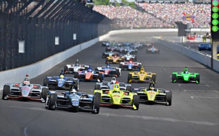 IndyCar é a responsável pela Fórmula Indy. Foto: Reprodução RedeTV!