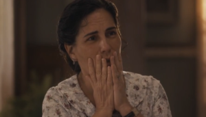 Lola (Gloria Pires) ficará em choque com segredo da filha em Éramos Seis (Foto: Reprodução/Globo)