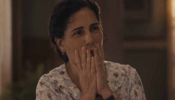 Lola (Gloria Pires) ficará despedaçada com morte de Carlos em Éramos Seis (Foto: Reprodução/Globo)