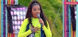 Ludmilla ignorou ida na RedeTV! e contou que sua primeira vez na TV, foi em um programa da Globo. Em 2013 ela participou do Esquenta de Regina Casé (Foto: Reprodução/ Globo)