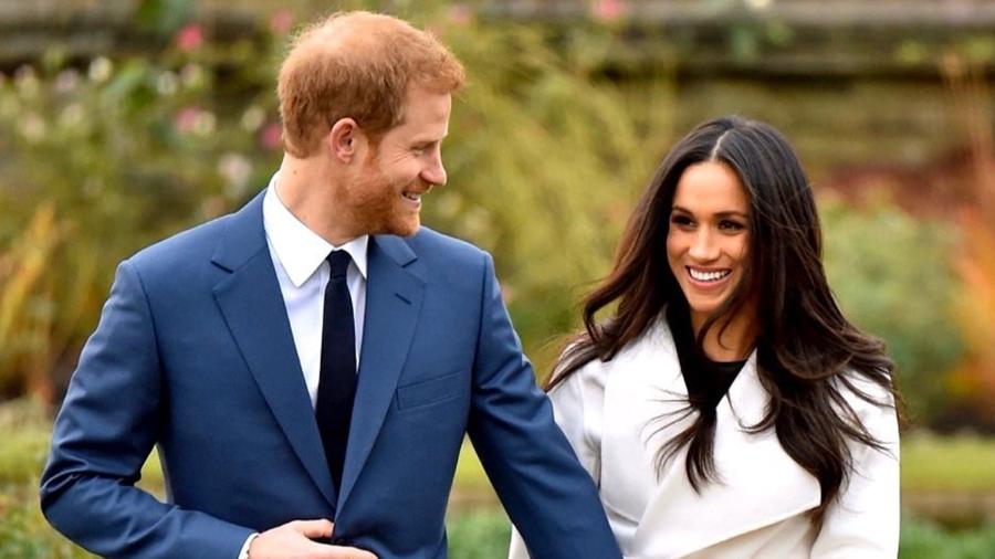 Príncipe Harry afirma estar de coração partido por ter que escolher entre a rainha Elizabeth II e Meghan Markle (Foto: Reprodução)