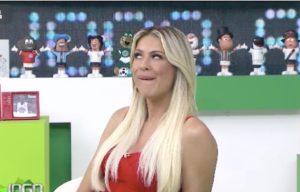 Renata Fan é a apresentadora do Jogo Aberto, programa esportivo da Band (foto: reprodução/TV Bandeirantes)