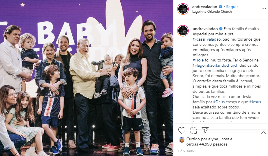 Silvio Santos foi com a família em uma igreja evangélica (Foto: Reprodução/ Instagram)