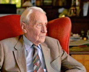 Morre aos 95 anos de idade o autor Christopher Tolkien (Foto: Reprodução)