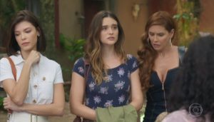 Kyra (Vitória Strada), Luna (Juliana Paiva) e Alexia (Deborah Secco) em Salve-Se Quem Puder (foto: reprodução/TV Globo)