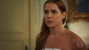 Alexia (Deborah Secco) em cena de Salve-se Quem Puder (Foto: Reprodução/Globo)