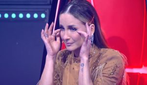 Claudia Leitte durante o programa The Voice Kids desse domingo, 23 de fevereiro (Foto: Reprodução)