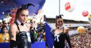 Pabblo Vittar anima bloco do Galo da Madrugada fantasiada de coelhinha da Playboy (Foto: Reprodução/Felipe Souto Maior / AgNews)