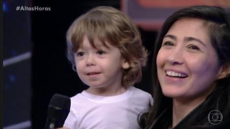 A esposa de Serginho Groisman, Fernanda Molina e seu filho, Thomas