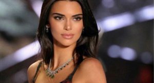 Kendall Jenner sofre muitas crítcas após mentir sobre o coronavírus (Foto: Reprodução)