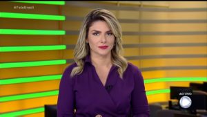 Bianca Saraiva no estúdio do Fala Brasil, da Record