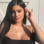 Kylie Jenner mente e não mais a bilionária mais jovem do mundo (Foto: Reprodução)