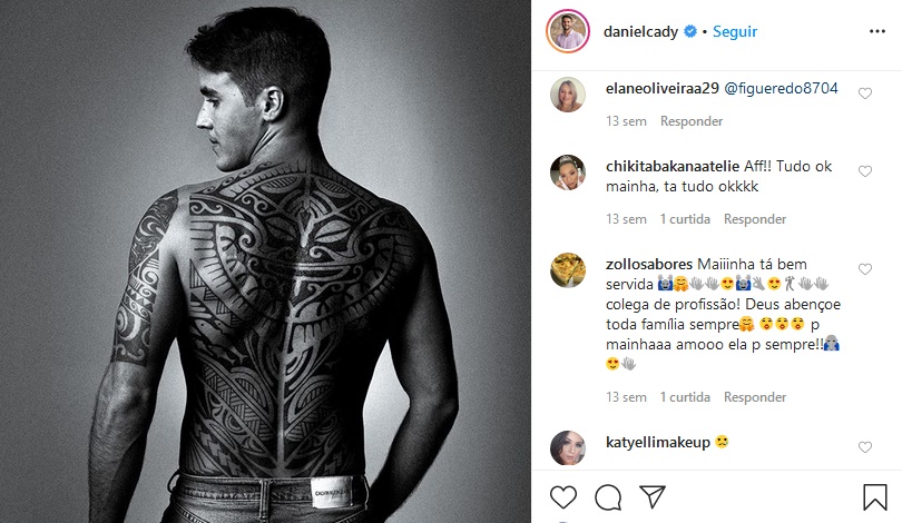 Daniel Cady: Marido de Ivete Sangalo exibindo a sua gigantesca tatuagem nas costas (Foto: Reprodução)