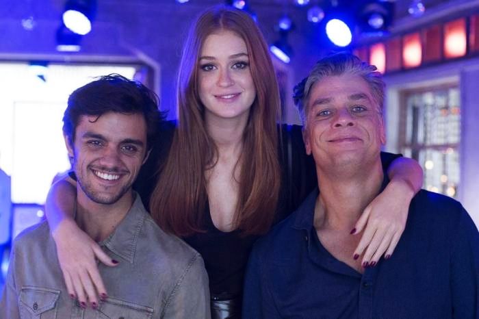 marina ruy barbosa, fabio assunção, felipe simas de totalmente demais