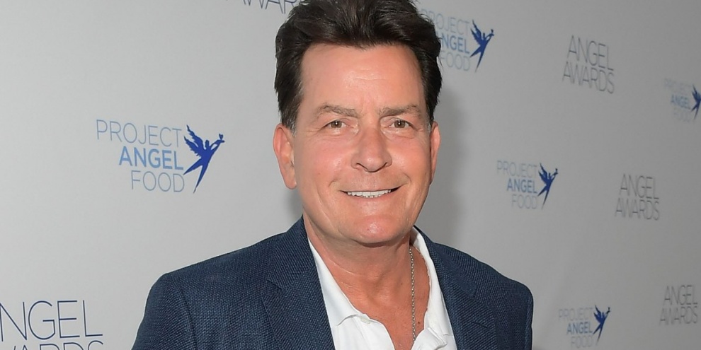 Famosos com HIV: Charlie Sheen (Foto: Reprodução)