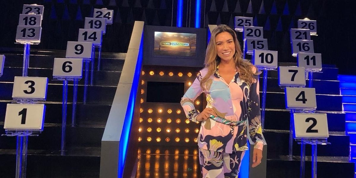 Patrícia Abravanel apresenta o Topa ou Não Topa no SBT (Foto: Reprodução)