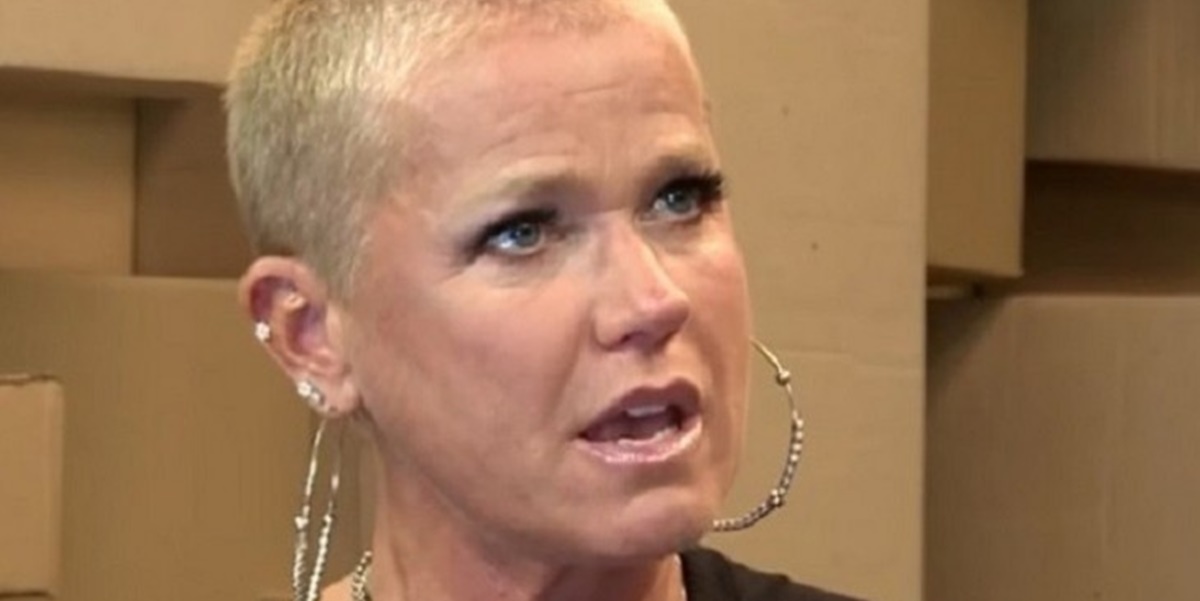 Xuxa se arrependeu de ter criticado a Globo (Foto: Reprodução)