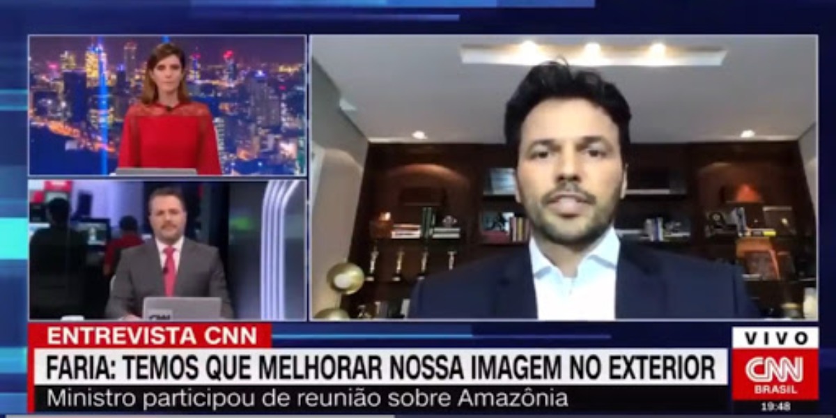 Fábio Faria foi criticado após erro em entrevista (Foto: Reprodução/CNN Brasil)