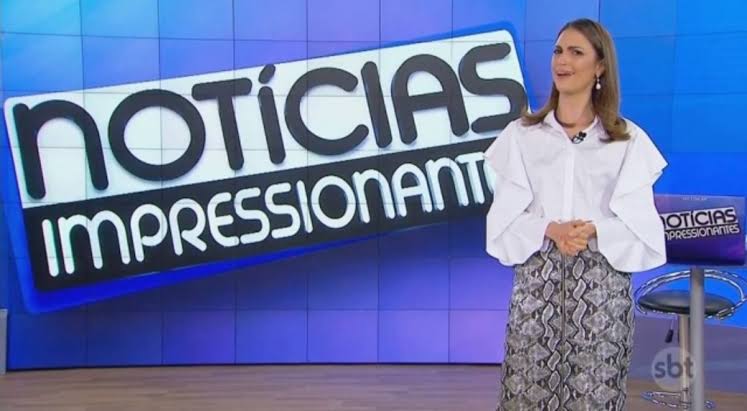 Chris Flores apresenta o Notícias Impressionantes, que é uma versão nacional do iTestigo (foto: Reprodução/SBT)