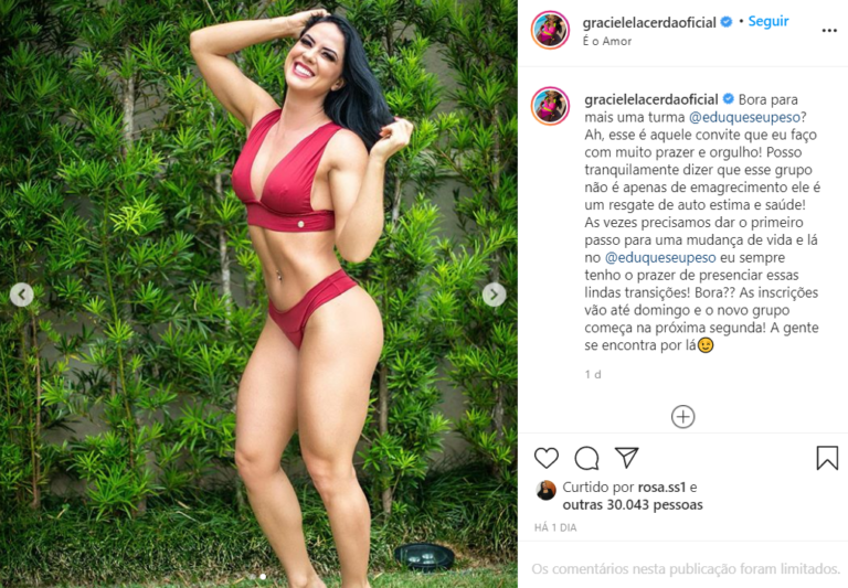 Graciele Lacerda Surge Com Menor Biquini E O Que Escapa Chocante