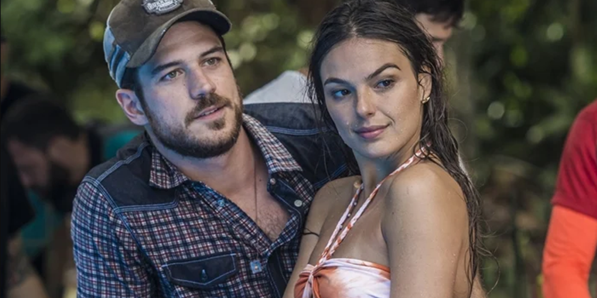 Marco Pigossi (Zeca) e Isis Valverde (Rita) em cena de A Força do Querer (Foto: Renan Castelo Branco/Globo)