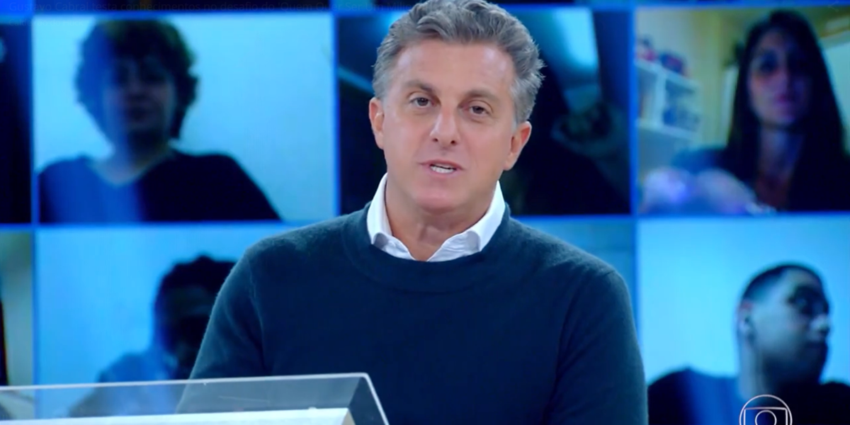 Luciano Huck no comando do Caldeirão, que foi desbancado pelo Globo Esporte na audiência (Foto: Reprodução/Globo)