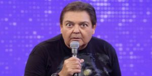 Faustão mantém um bem-sucedido programa aos domingos na Globo (Foto: Reprodução)