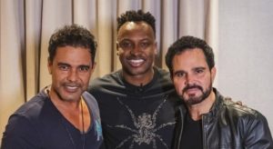 Thiaguinho se reuniu com Zezé di Camargo e Luciano (Foto: Divulgação)