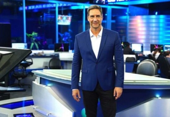 Ernesto Lacombe acabou sendo da RedeTV! - Foto: Reprodução