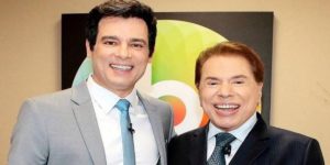 Celso Portiolli e Silvio Santos nos bastidores do SBT (Foto: Reprodução)