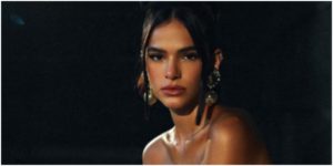 Bruna Marquezine resolveu criar um canal no YouTube (Foto: Reprodução)