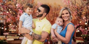 Gusttavo Lima Andressa Suita e filhos (Foto: Reprodução)