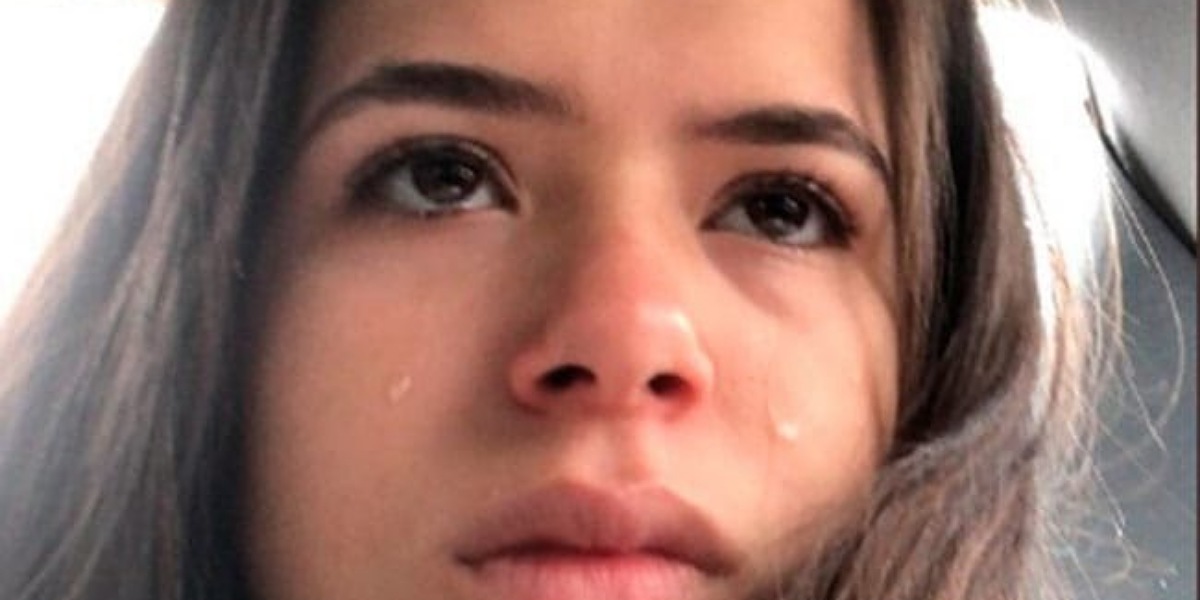 Apresentadora Maisa chora em clima de despedida da emissora de Silvio Santos (Foto: Reprodução/Instagram)