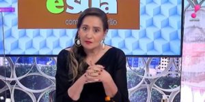 Sonia Abrão ao vivo em seu programa na RedeTV (Foto reprodução)