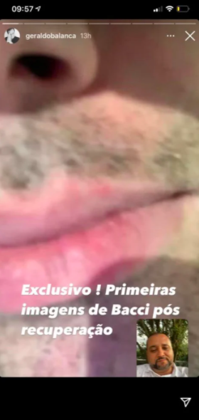 Geraldo mostrou o novo bigode de Bacci (Foto: Reprodução/Instagram)