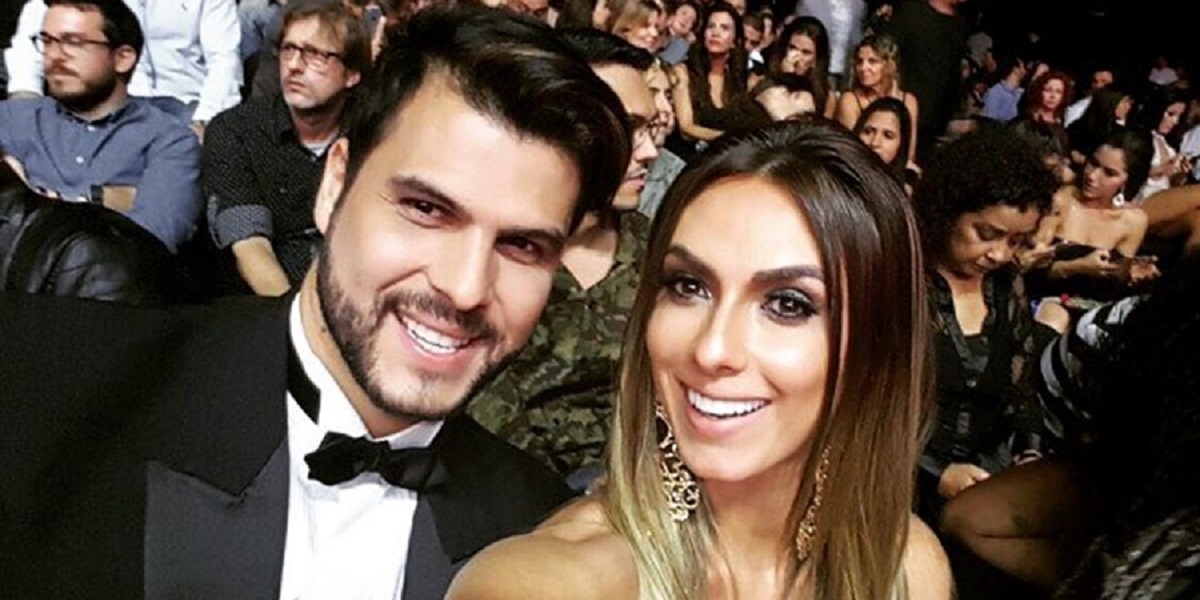 Infarto: Marcelo Bimbi e Nicole Bahls se conheceram em A Fazenda (Foto: Reprodução)