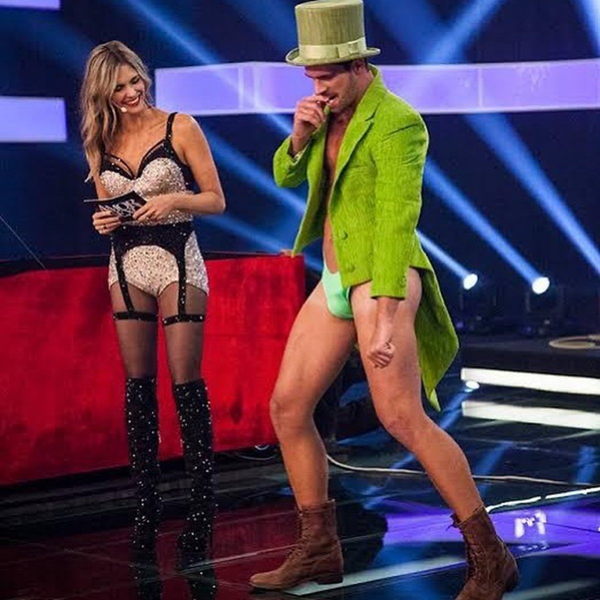 Fernanda Lima e Borat (Foto: Reprodução)