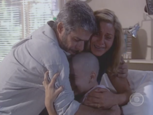 Laços de Família terá final de cortar o coração com Camila, Helena e Pedro (Foto reprodução Memória Globo)