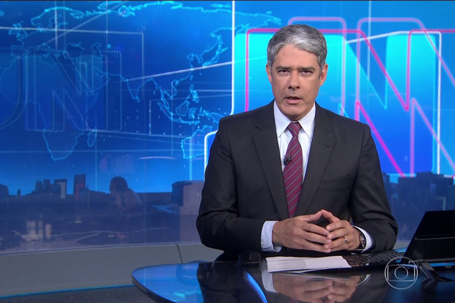 William Bonner, que comanda o Jornal Nacional na Globo, já teria sinalizado o desejo de sair da emissora (Foto reprodução)