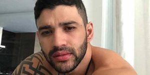 Gusttavo Lima expôs sua vida sexual atual em live (Foto: Reprodução)