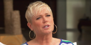 Xuxa teve seu contrato encerrado com a Record e já voltou para a Globo (Foto: Reprodução)