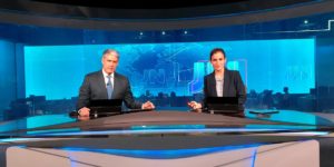 Renata Vasconcellos e William Bonner na bancada do Jornal Nacional (Foto: Reprodução / TV Globo)