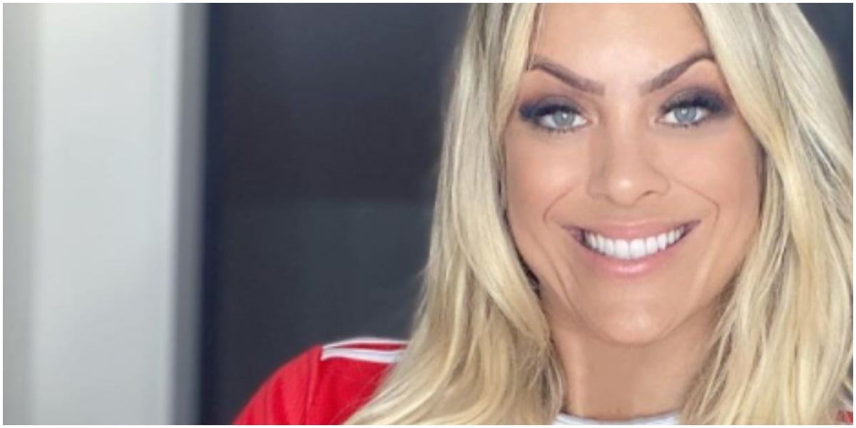 "Má fase", Renata Fan abre às pressas, anuncia demissão ao vivo no Jogo Aberto e confirma: "Uma vítima"