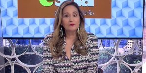 Sonia Abrão detonou famoso ao vivo em seu programa (Foto: Reprodução/RedeTV!)