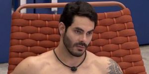 Rodolffo foi chamado a atenção pela direção do BBB21 (Foto: Reprodução)